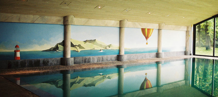 Swimming pool