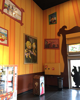 Wall Plopsa Hotel